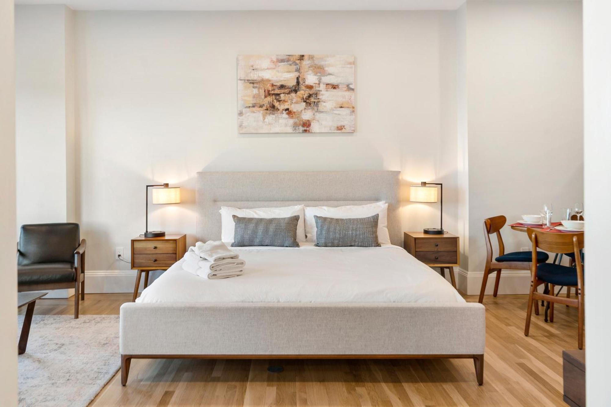 Charlesgate Suites ボストン エクステリア 写真