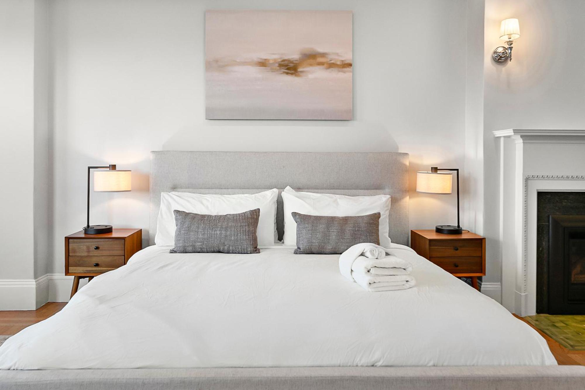 Charlesgate Suites ボストン エクステリア 写真