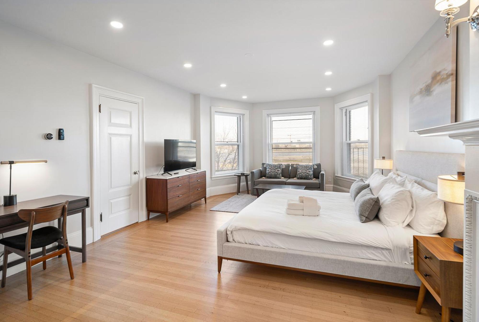 Charlesgate Suites ボストン エクステリア 写真