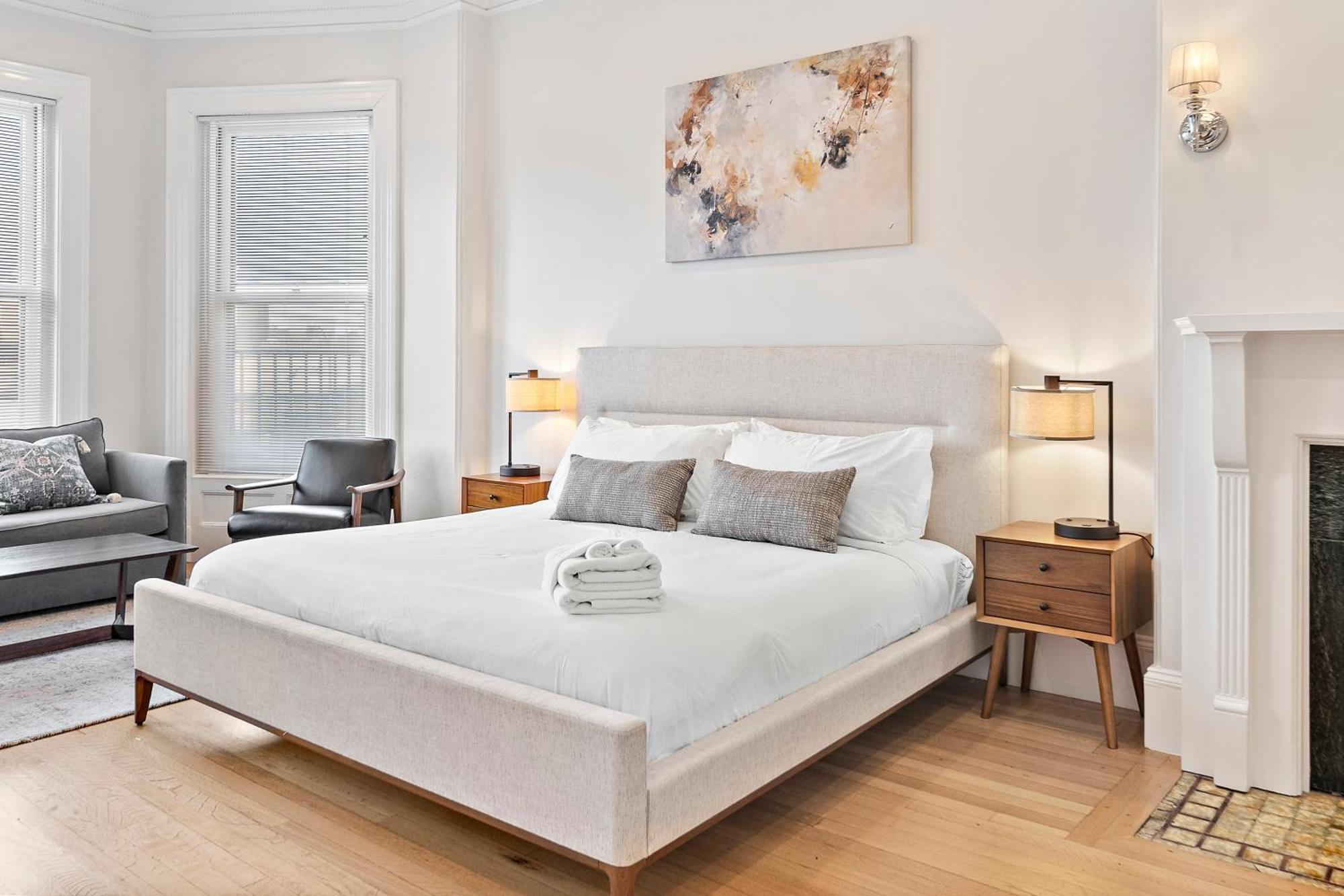 Charlesgate Suites ボストン エクステリア 写真